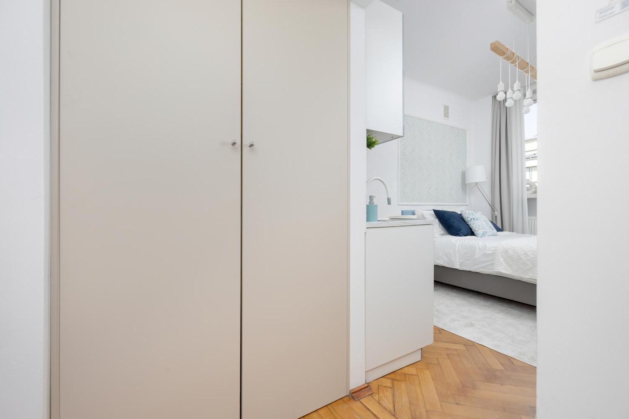J&W Apartments Studio Solidarnosci Varsovia Exterior foto